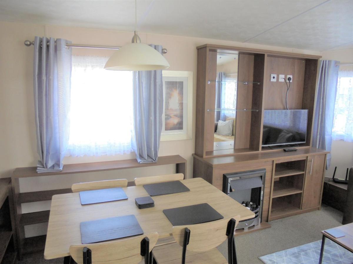 Kingfisher : Seabreeze:- 6 Berth, Enclosed Veranda, Close To Site Shop Ingoldmells Buitenkant foto